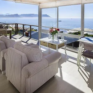 penguins-view-guesthouse.hotels-capetown.com/